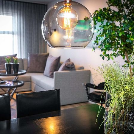 H96 Luxury Suite Keflavík Dış mekan fotoğraf