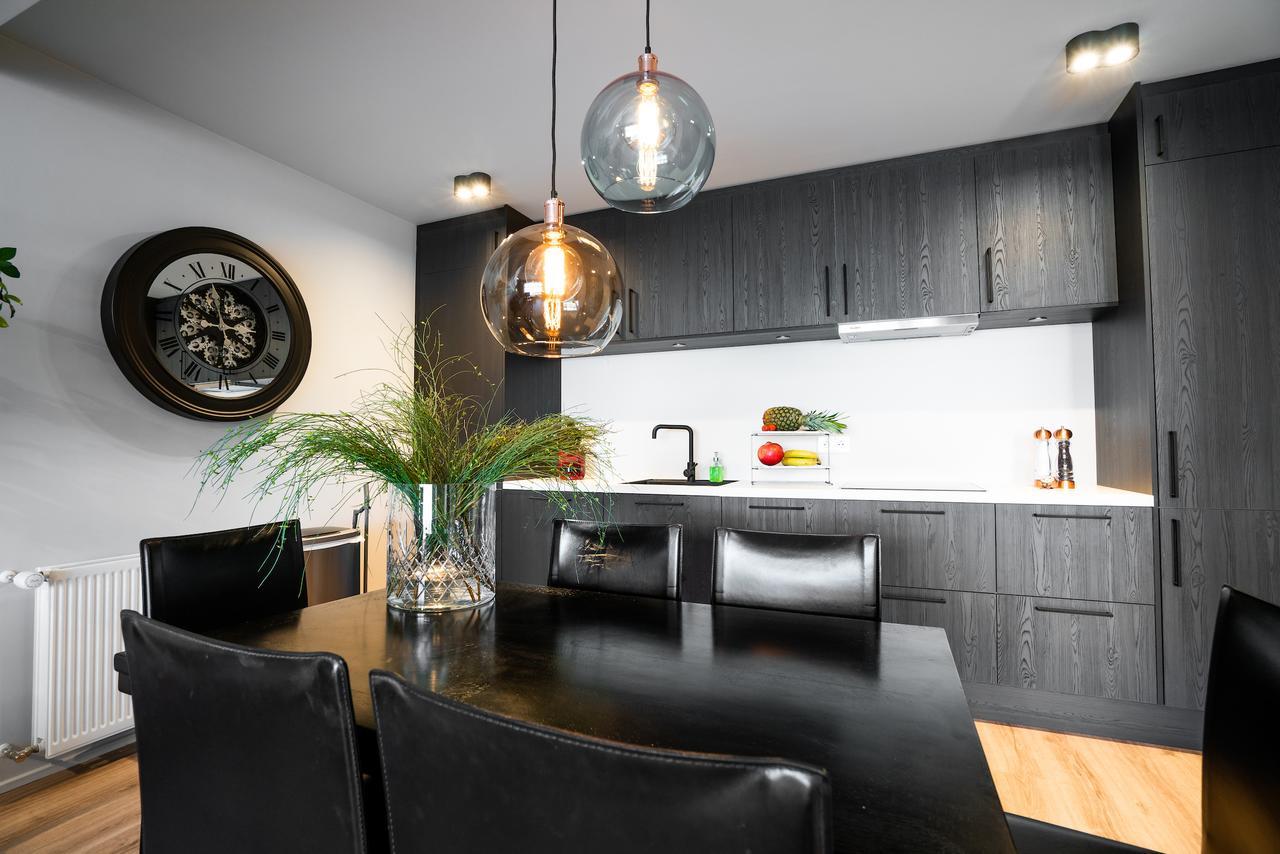 H96 Luxury Suite Keflavík Dış mekan fotoğraf