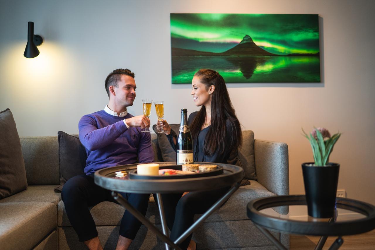 H96 Luxury Suite Keflavík Dış mekan fotoğraf